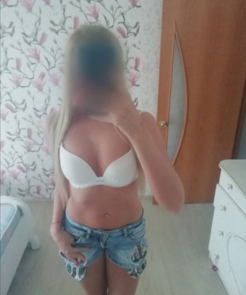 Опыт и страсть, это то, что я предлагаю. Мои услуги позволят вам раскрыться и испытать неподдельное удовольствие. Абсолютная конфиденциальность и индивидуальный подход к каждому гостю - мои гарантии. Фото и отзывы говорят сами за себя, но лучше убедиться в этом лично. Живу в Москве и готова встретить в любом удобном для вас месте. 🌃💕 Карина